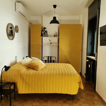 Guesthouse Tree Rooms Industrial بيرغامو المظهر الخارجي الصورة