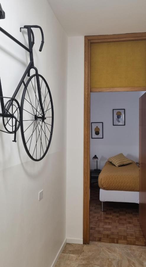 Guesthouse Tree Rooms Industrial بيرغامو المظهر الخارجي الصورة