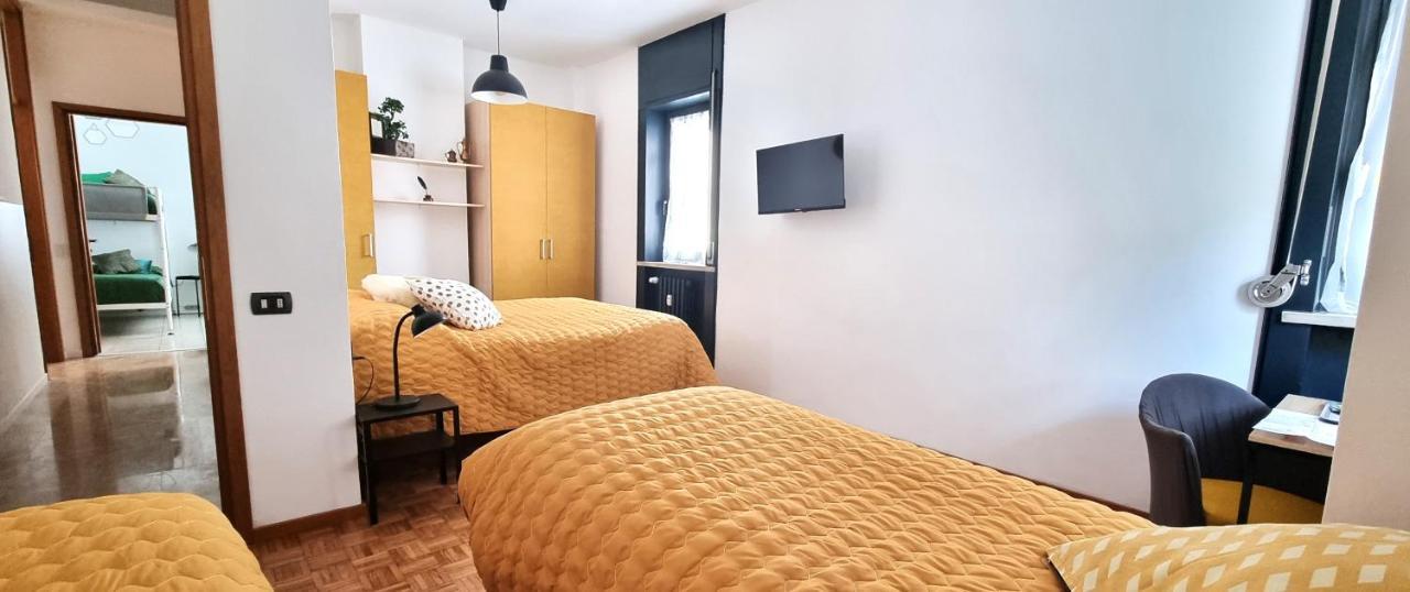 Guesthouse Tree Rooms Industrial بيرغامو المظهر الخارجي الصورة