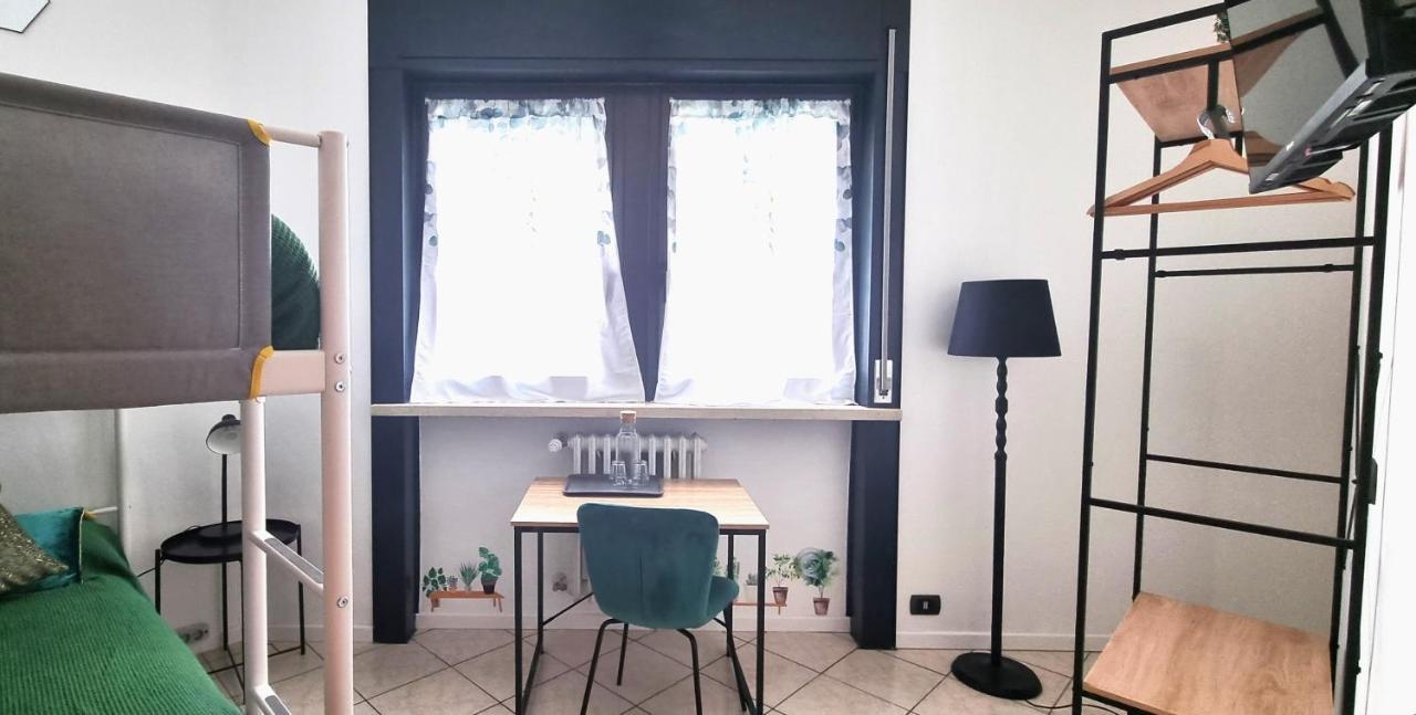 Guesthouse Tree Rooms Industrial بيرغامو المظهر الخارجي الصورة